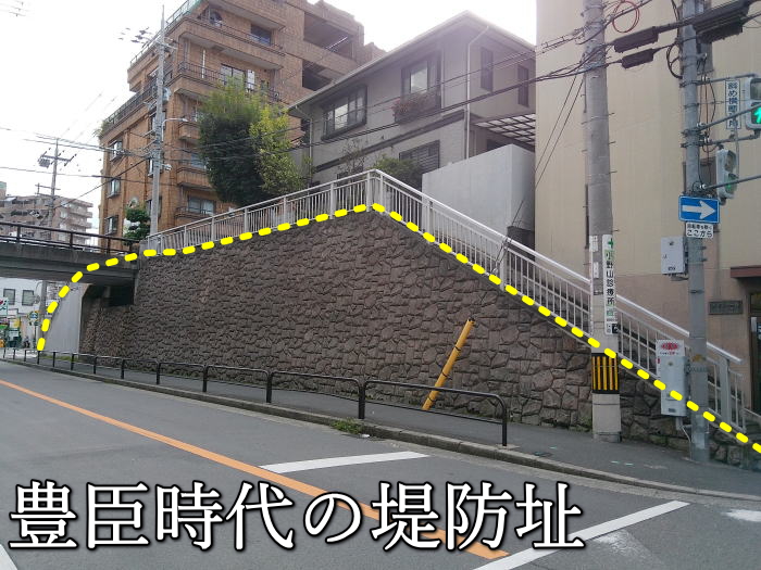 ���̐w�ŉ󂳂ꂽ���\��̐�